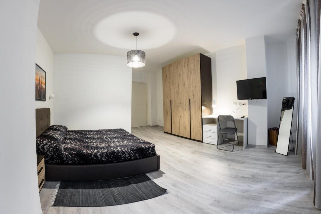 B&B Dal Moro Sondrio Exteriör bild