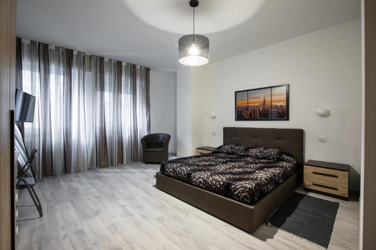 B&B Dal Moro Sondrio Exteriör bild