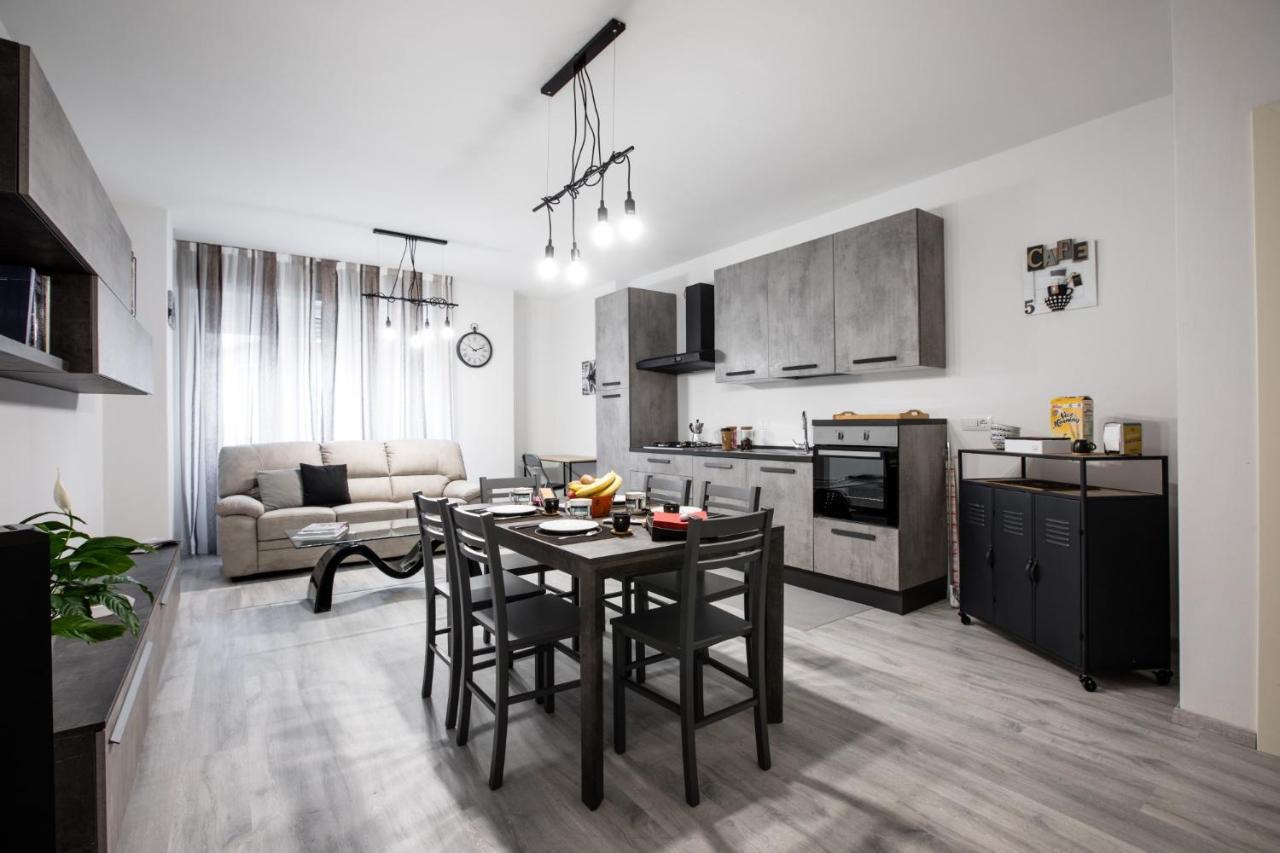 B&B Dal Moro Sondrio Exteriör bild
